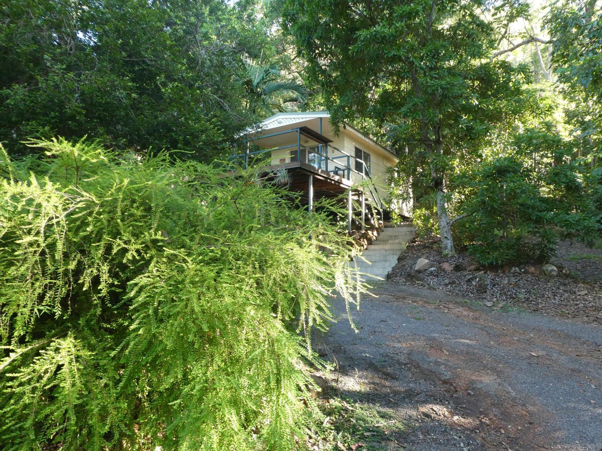 Vista Hinchinbrook Lejlighedshotel Cardwell Eksteriør billede